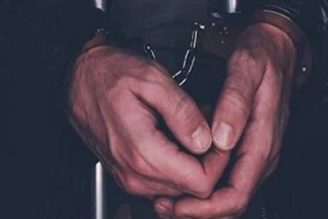 வீடு புகுந்து ஆசிரியையிடம் தவறாக  நடக்க முயற்சித்த நபர் கைது!