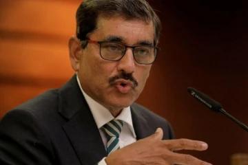 ලේ වැගිරීමක් ගැන මහා බැංකු අධිපති සිදු කල භයානක අනතුරු ඇඟවීමක්