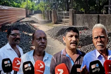 நிதி ஒதுக்கப்பட்டும் புனரமைக்கப்படாது தாமதிக்கப்படும் வீதி: பொதுமக்கள் விசனம்