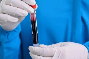 17 மில்லியன் கனேடியர்களை பாதித்த ஒமிக்ரான் சுனாமி: நிபுணர்கள் வெளியிட்டுள்ள எச்சரிக்கை தகவல்