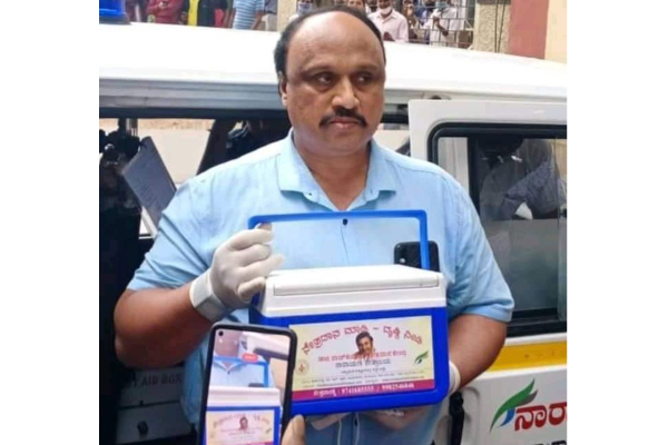 இறந்த பின்பும் உயிர்வாழும் சூப்பர் ஸ்டார்.... புனித் ராஜ்குமார் கண்களை எடுத்துச்சென்ற ஆம்புலன்ஸ்! கதறி அழும் ரசிகர்கள் | Puneeth Rajkumar Good Human Being And Many