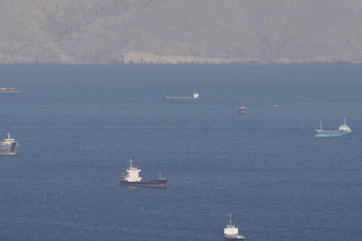 ஹோர்முஸ் நீரிணையை மீண்டும் திறக்குமாறு சீன ஜனாதிபதி கோரிக்கை | Chinese President Requests Reopening Hormuz