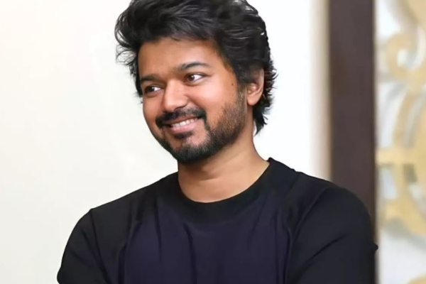 தளபதி பர்த்டே ஸ்பெஷல் காமன் டிபி: ட்விட்டரில் தெறிக்கவிடும் விஜய் ரசிகர்கள்! | Vijay Birthday Special Common Dp In Twitter