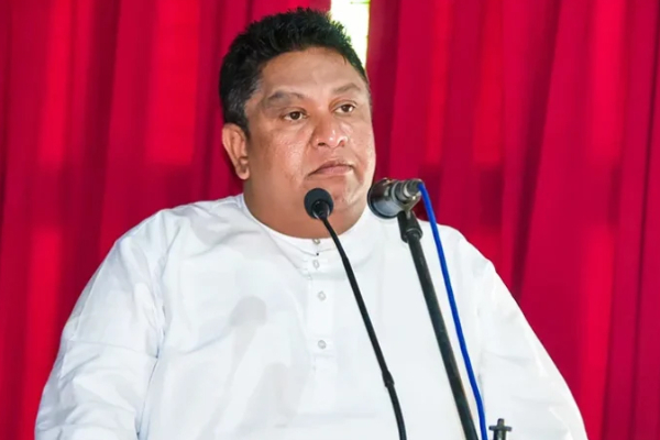 கழற்றப்பட்ட ஒலிபெருக்கிகள் - நுகேகொடையில் சூளுரைத்த சாமர சம்பத் எம்.பி | Chamara Sampath Mp Speeh At Nugegoda Rally