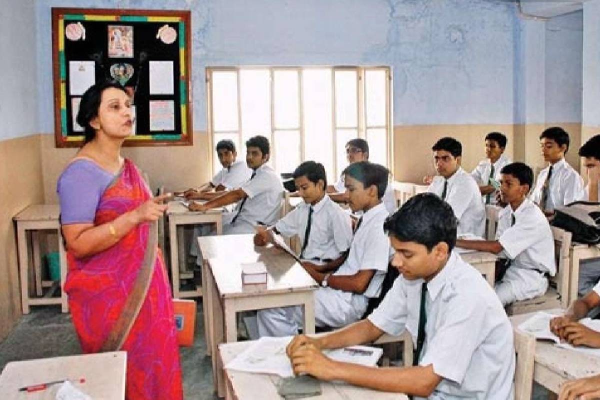 ஆசிரியர் மற்றும் அதிபர்களுக்கான சம்பள உயர்வு! ஜோசப் ஸ்டாலின் விடுத்துள்ள கோரிக்கை | Joseph Stalin Urges Govt To Meet Teachers Demands