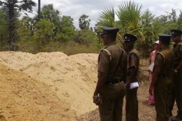 கிளிநொச்சியில் சட்டவிரோதமாக மணல் ஏற்றிய சந்தேகநபர்கள் கைது