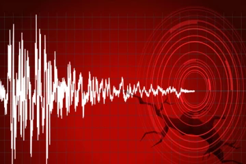 பிலிப்பைன்ஸில் நிலநடுக்கம்: ரயில் சேவைகள் முடக்கம்