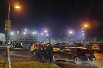 இளைஞர்கள் கண் முன்னே பொலிஸ் அதிகாரி ஒருவருக்கு நேர்ந்த துயரம்: பதற வைக்கும் சம்பவம்