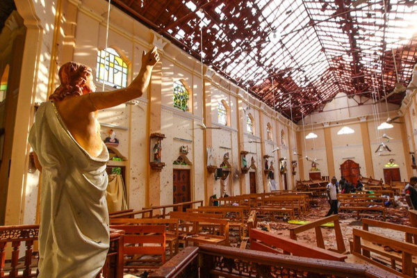 உயிர்த்த ஞாயிறு தின தாக்குதல் சம்பவத்துடன் தொடர்புடைய சந்தேக நபரொருவர் உயிரிழப்பு - ஐபிசி தமிழ்