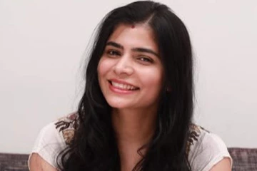 இரட்டை குழந்தைகள் போட்டோவை முதல் முறையாக வெளியிட்ட சின்மயி!