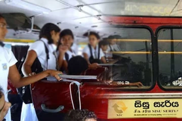 பேருந்தில் சென்ற பாடசாலை மாணவிக்கு நேர்ந்த கதி : சர்ச்சையை ஏற்படுத்தியுள்ள சேவை