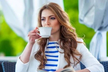 ஒரு மாதத்திற்கு டீ குடிப்பதை நிறுத்துங்க... என்ன நடக்கும் தெரியுமா?