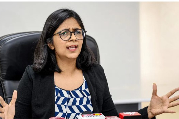 மகளிர் ஆணைய தலைவிக்கே பாலியல் தொல்லை - காரில் இழுத்துச் சென்ற கொடூரம்! | Sexual Harassment Leader Delhi Womens Commission மகளிர் ஆணைய தலைவிக்கே பாலியல் தொல்லை - காரில் இழுத்துச் சென்ற கொடூரம்! | Sexual Harassment Leader Delhi Womens Commission