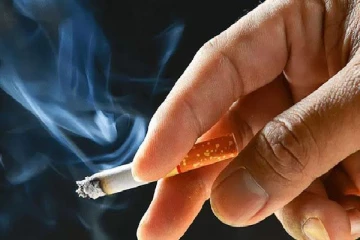கொவிட் தொற்று - புகைபிடிப்பவர்கள் தொடர்பில் மருத்துவர் விடுத்துள்ள எச்சரிக்கை