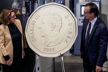 கனடிய நாணய குற்றிகளில் ஏற்படும் மாற்றம்