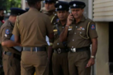 இருவரை அதிரடியாக கைது செய்த பொலிஸார்! சிக்கிய மர்மப்பொருள்