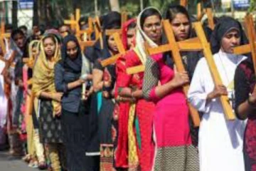 කිතුණු බැතිමතුන් ඉමහත් හරසරින් සමරන පාස්කු ඉරිදාව අදයි..රට පුරා ආරක්ෂාවට මුල් තැන දෙයි..