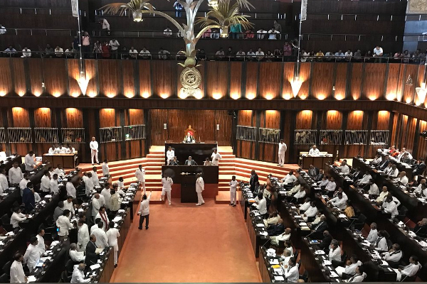 தனி எதிரணியாக அங்கீகரிக்குமாறு 41 சுயாதீன நாடாளுமன்ற உறுப்பினர்கள் கோரிக்கை - ஐபிசி தமிழ்