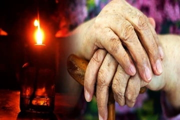 குப்பி விளக்கின் மூலம் தீப்பற்றி மூதாட்டி ஒருவர் உயிரிழப்பு