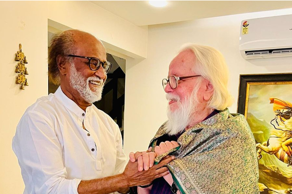 ரஜினி காலில் விழுந்த மாதவன்! தீயாய் பரவும் வீடியோ | Rajinikanth Celebrates Rocketry Movie Success
