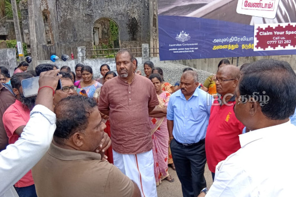 ஆசிரியர் இடமாற்றத்தில் பழிவாங்கல்கள் - எம்.பிக்களிடம் முறையிட்ட சங்கம் | Moe Govt Teachers Transfer Issues