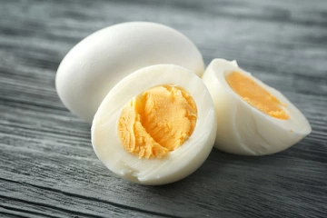 அவித்த முட்டை தினமும் சாப்பிடுவது உடலுக்கு நல்லதா?