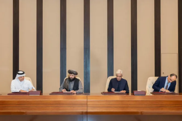 போரை தொடங்குமா பாகிஸ்தான்? - அமெரிக்கா உடன் ரகசிய ஒப்பந்தம்; பேச்சுவார்த்தையில் வெளிநடப்பு | Pakistan Left In Ceasefire Talk Will Strike Afghan போரை தொடங்குமா பாகிஸ்தான்? - அமெரிக்கா உடன் ரகசிய ஒப்பந்தம்; பேச்சுவார்த்தையில் வெளிநடப்பு | Pakistan Left In Ceasefire Talk Will Strike Afghan