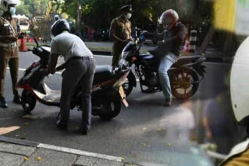 ஒரே நாளில் 30,386 பேர் பரிசோதனை ; 596 பேர் கைது