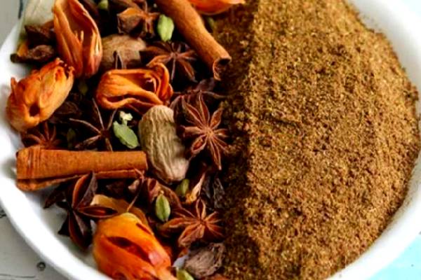 Puducherry Masala: காரம் கொஞ்சம் தூக்கலாக புதுச்சேரி ஸ்டைல் மசாலா பொடி செய்ய தெரியுமா? | Puducherry Masala Recepi In Tamil