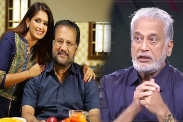 நடிகர் மோகன் ஷர்மாவின் காரை வழிமறித்து தாக்குதல்... பலத்த காயங்களுடன் சிகிச்சை