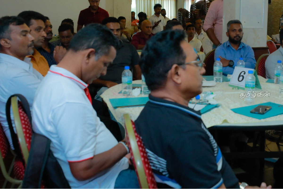 ஏமாற்று அரசியலுக்கு முற்றுப்புள்ளி வைக்க எமது மக்கள் அறிவால் பலம் பெற வேண்டும்! எதிர்க்கட்சித் தலைவர் தெரிவிப்பு | Sajith Premadhasa Statement About Political ஏமாற்று அரசியலுக்கு முற்றுப்புள்ளி வைக்க எமது மக்கள் அறிவால் பலம் பெற வேண்டும்! எதிர்க்கட்சித் தலைவர் தெரிவிப்பு | Sajith Premadhasa Statement About Political