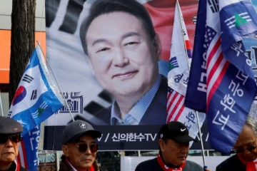 தென்கொரிய ஜனாதிபதி பதிவி நீக்கம் ; ஏற்றுக்கொண்டது நீதிமன்றம்