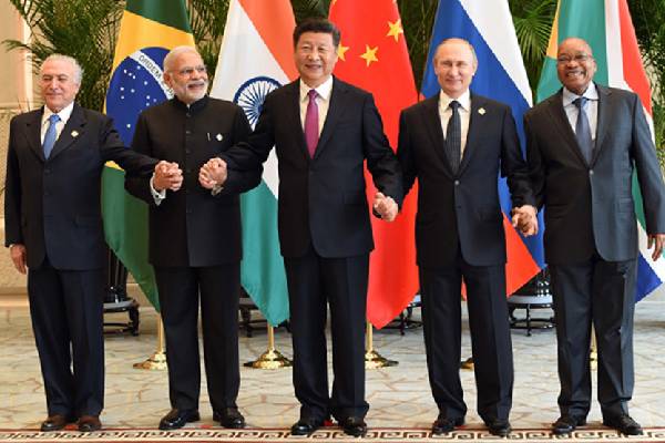 ரஸ்யா - உக்ரைன் மோதலில் சமாதானத்தை நிலைநாட்ட பிரிக்ஸ் நாடுகள் ஆதரவு | Brics Support For Peace In Russia Ukraine Conflict