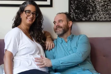 வெட்கப்பட ஒன்றும் இல்லை! மனைவியிடம் தாய்ப்பால் குடிக்கும் கணவன்: கொட்டி கிடக்கும் நன்மைகள்