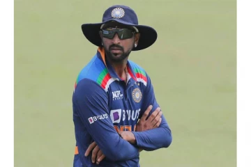 க்ரூணல் பாண்டியாவால் பிரச்சனையில் சிக்கிய 2 இந்திய வீரர்கள்...!