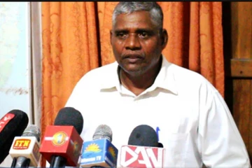 புத்தாண்டில் மக்கள் வறுமை நீங்கி வாழ அரசு வழி வகுக்குமா? இரா.துரைரெத்தினம் கேள்வி