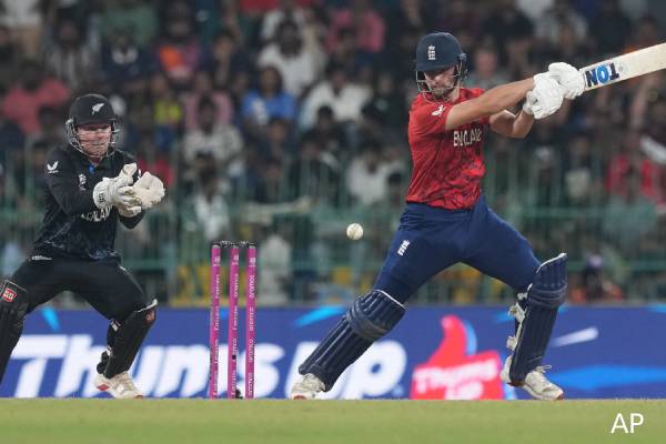 ஆட்டத்தின் போக்கை மாற்றிய ஓவர்.. இங்கிலாந்து வெற்றியால் பாகிஸ்தானுக்கு கிடைத்த வாய்ப்பு | Pakistan Chance For Semii Final After Eng Beat Nz ஆட்டத்தின் போக்கை மாற்றிய ஓவர்.. இங்கிலாந்து வெற்றியால் பாகிஸ்தானுக்கு கிடைத்த வாய்ப்பு | Pakistan Chance For Semii Final After Eng Beat Nz