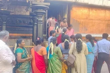 நடராஜர் கோவில் கனகசபையில் பக்தர்களுக்கு அனுமதி - நீடிக்கும் பதற்றம்!