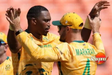 රසිකයින් නොයිවසිල්ලෙන් - සම වූ තරගයේ තීරණය සුපි‍රි පන්දුවාරයෙන්