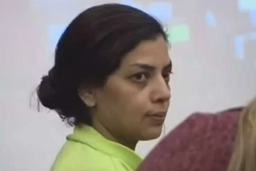 10 வயது மகனை பட்டினி போட்டு கொன்ற இந்திய வம்சாவளி தாய்: அழுகிய நிலையில் உடல் மீட்பு