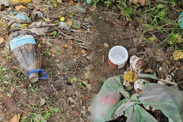 யாழ். வட்டுக்கோட்டையில் டெங்கு பரவும் அபாயம்: பாராமுகமாக செயற்படும் அதிகாரிகள் (Photos)