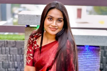 சிறகடிக்க ஆசை சீரியல் நடிகை சல்மா அருணின் லேட்டஸ்ட் அழகிய போட்டோஸ்..