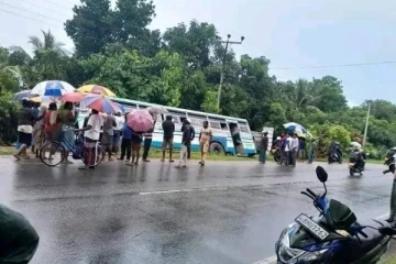 மிஹிந்தலையில் விபத்து: ஒருவர் பலி - நால்வர் வைத்தியசாலையில்