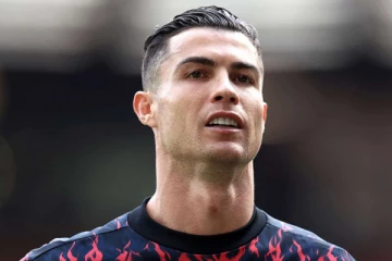 கிறிஸ்டியானோ ரொனால்டோ இன்னும் திருமணம் செய்யாதது ஏன்? எதிர்ப்பு தெரிவிக்கும் உறவுகள்