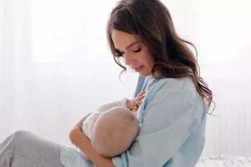 தாய்ப்பாலூட்டும் பெண்கள் சாப்பிட வேண்டிய உணவுகள்