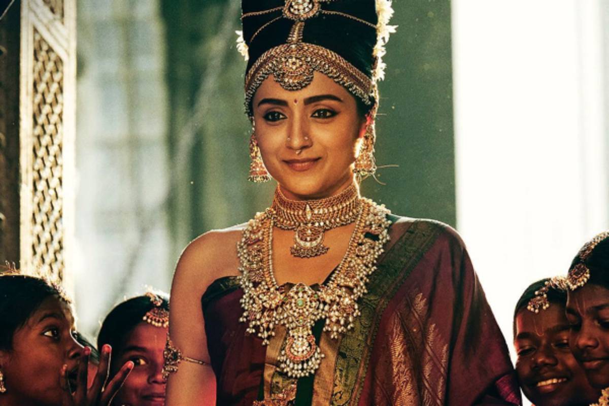 த்ரிஷாவின் நாய் வீடியோவால் எழுந்த புதிய சர்ச்சை - புலம்பிய இணையவாசிகள் | Trisha Dog Video Post New Controversy On Internet