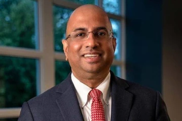 அமெரிக்காவின் இலினொய் தொழில்நுட்ப பல்கலைக்கழகத்தின் தலைவராக தமிழர் நியமனம்!