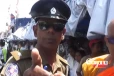 පෝලිමේ ආච්චිලාට බණ කියූ පොලිස් නිලධාරියාට ස්ථාන මාරුවක්!