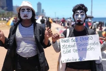 Go Home Gota; முடிவின்றி 15 ஆவது நாளாக தொடரும் போராட்டம் !