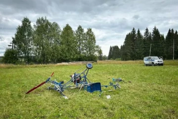 தானே ஹெலிகொப்டரில் பயணித்தவர் விபத்தில் சிக்கி பலி